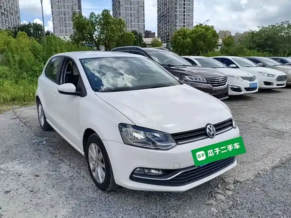 Volkswagen Polo 2016