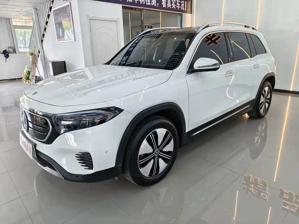 Mercedes-Benz EQB 2023