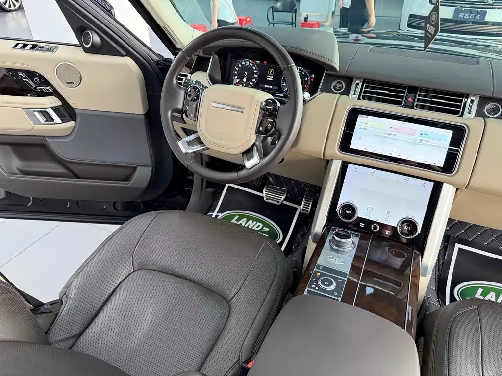 Land Rover Range Rover 2022 — фото 13