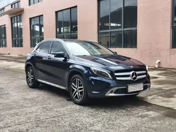 Mercedes-Benz GLA 2017