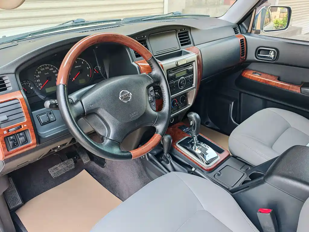 Nissan Patrol 2018 — фото 11