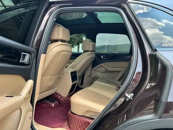 Porsche Cayenne 2019