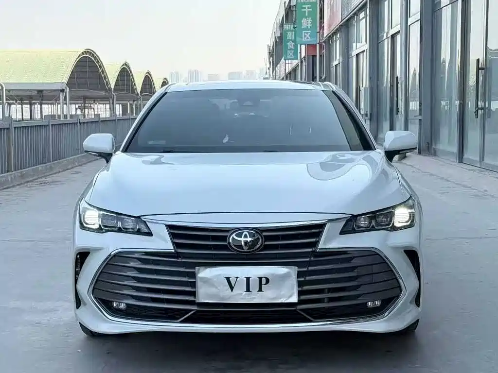 Toyota Avalon 2021 — фото 2