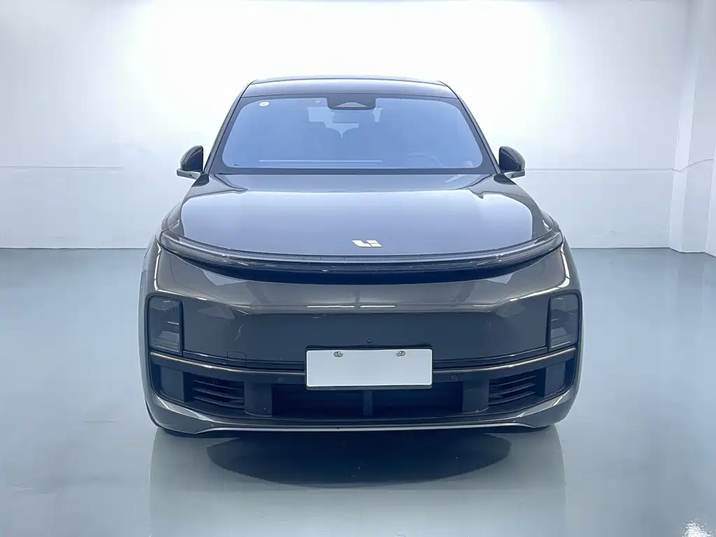 Li Auto Li L8 2024