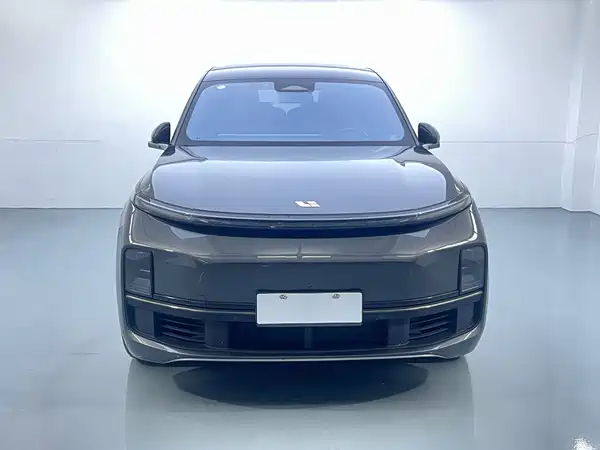 Li Auto L8 2024