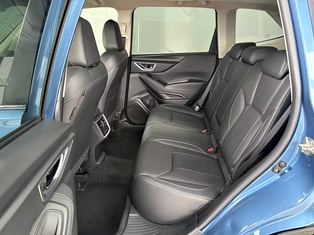 Subaru Forester 2019 — фото 15