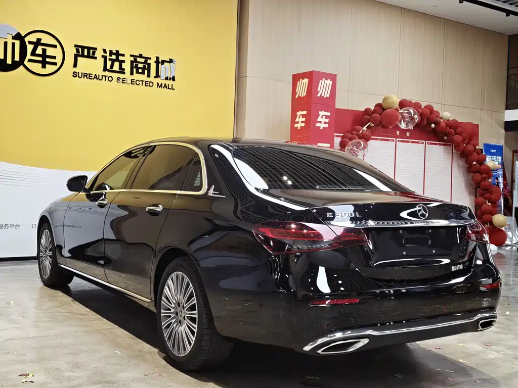 Mercedes-Benz E-Class 2021