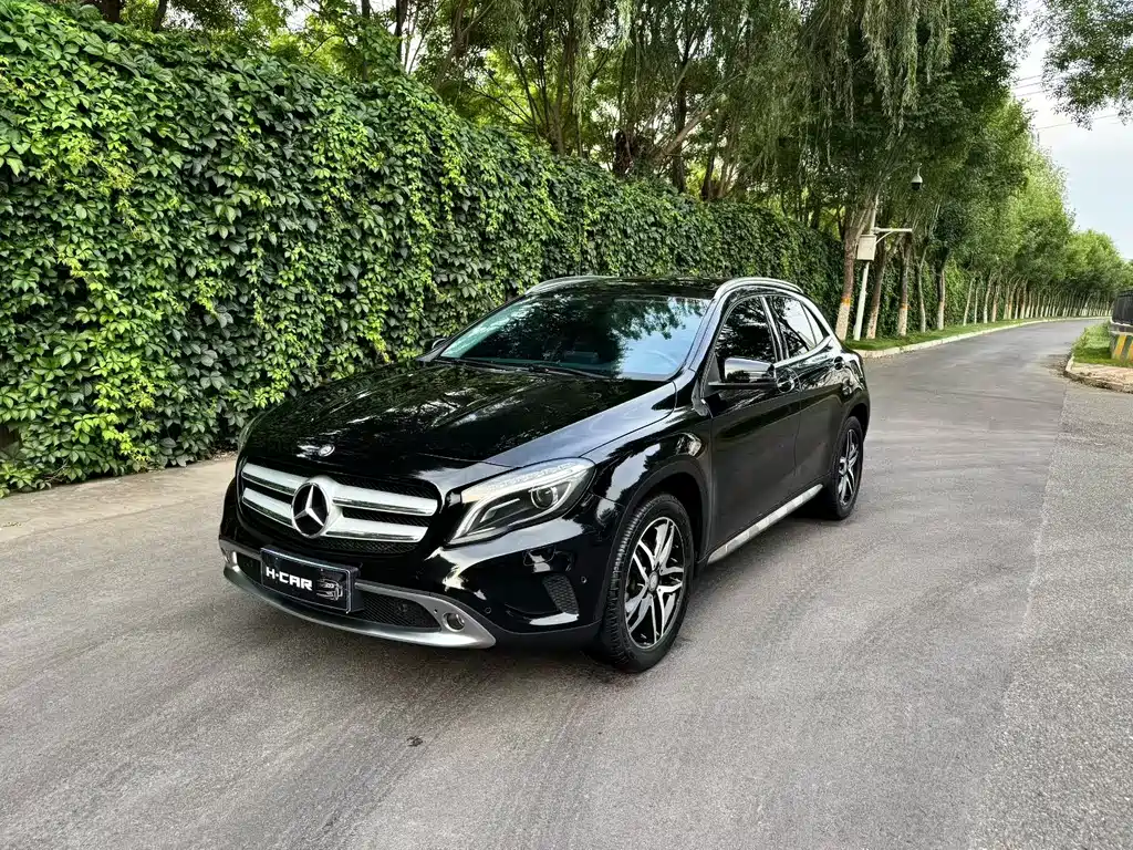 Mercedes-Benz GLA 2016