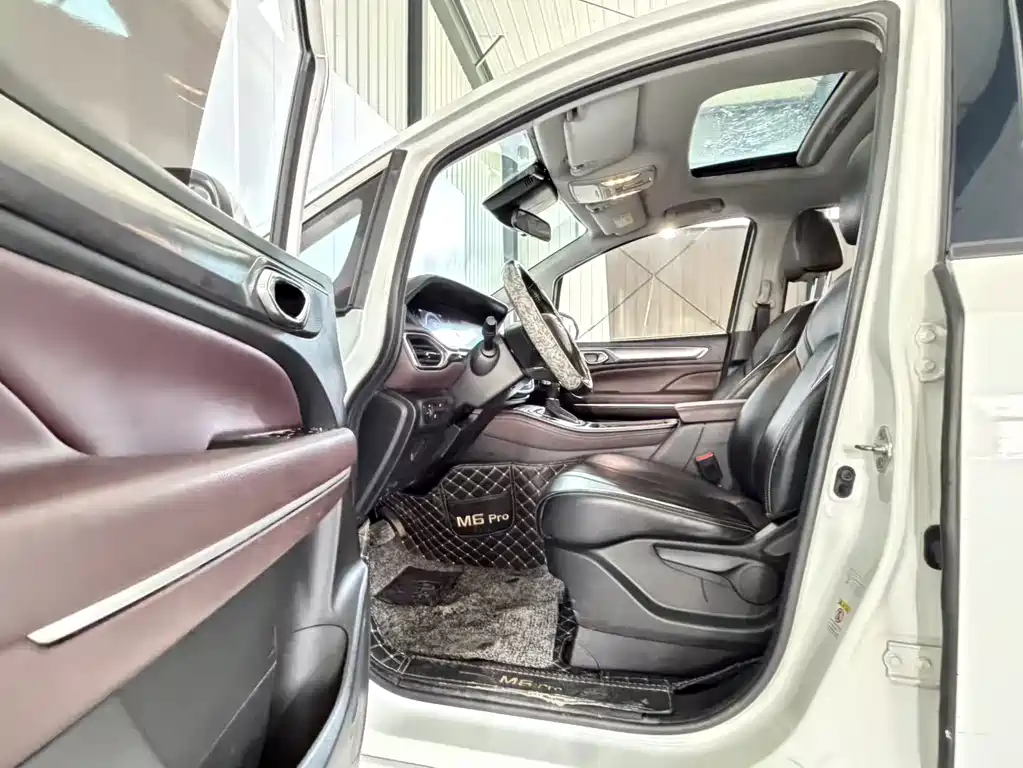 GAC Trumpchi M6 2022 — фото 21