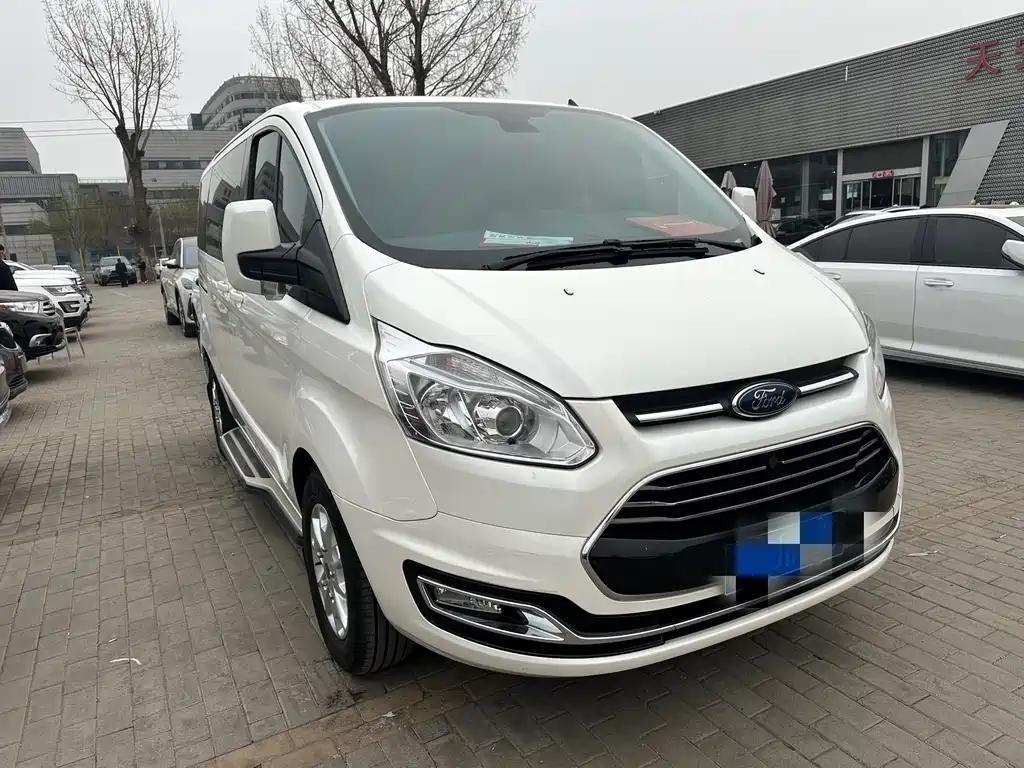 Ford Tourneo 2021 — фото 3