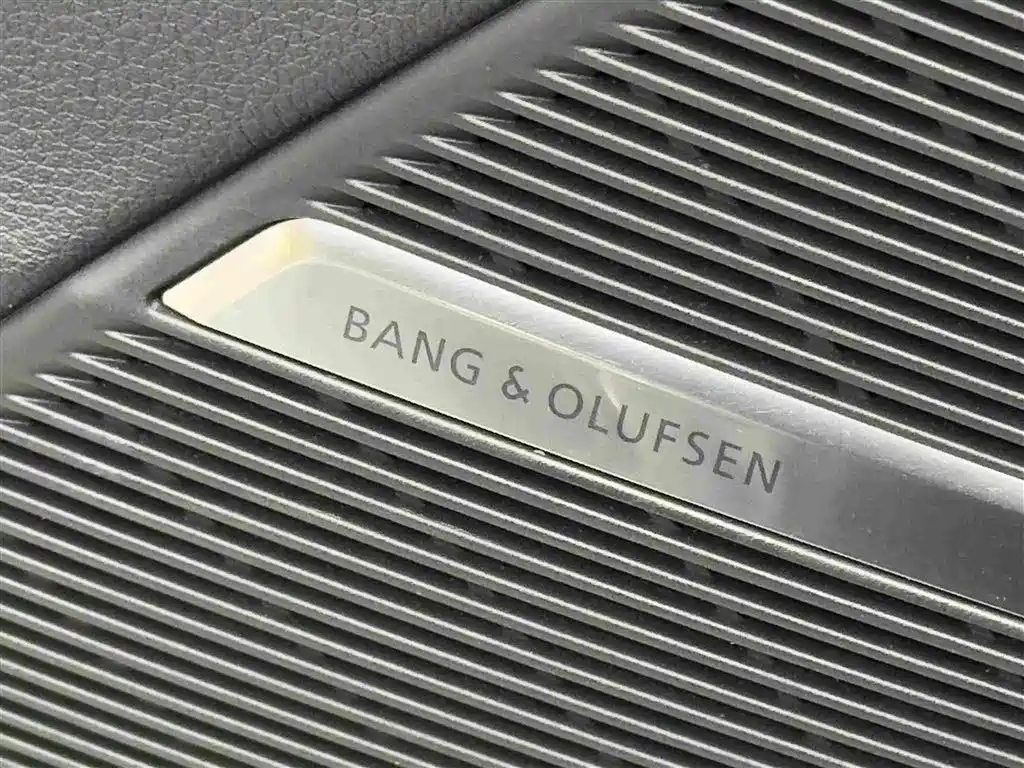 Audi Q7 2023 — фото 16