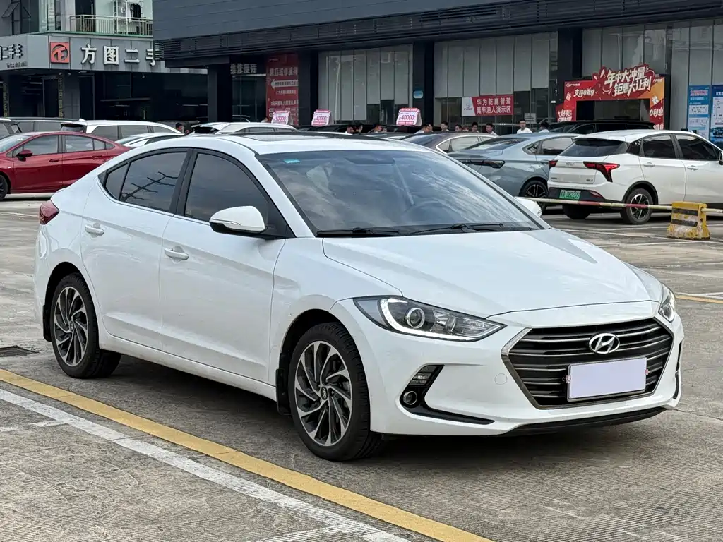 Hyundai Celesta 2017 — фото 3