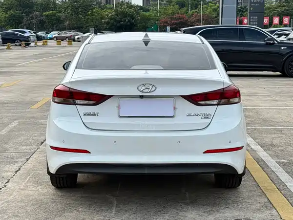 Hyundai Celesta 2017