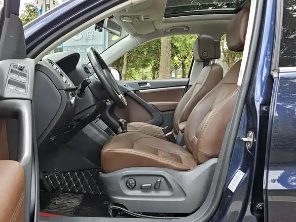 Volkswagen Tiguan 2012