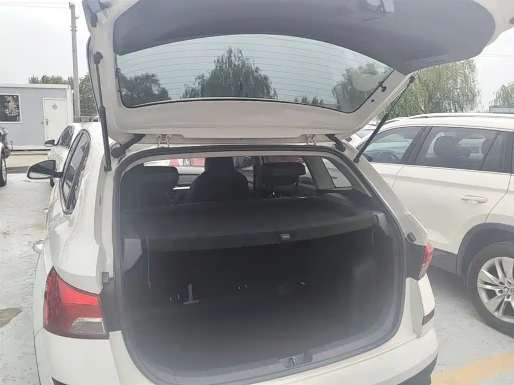 Skoda Kamiq 2020 — фото 19