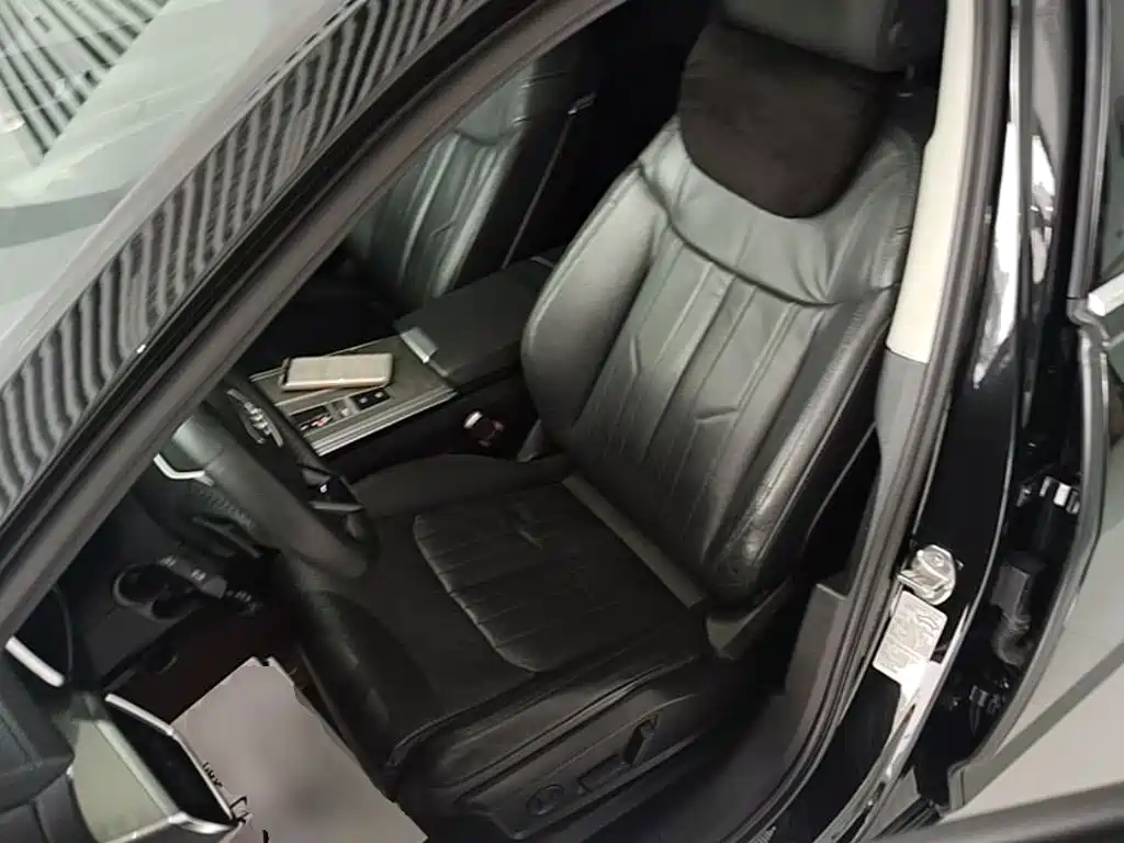 Audi A6L 2020 — фото 15