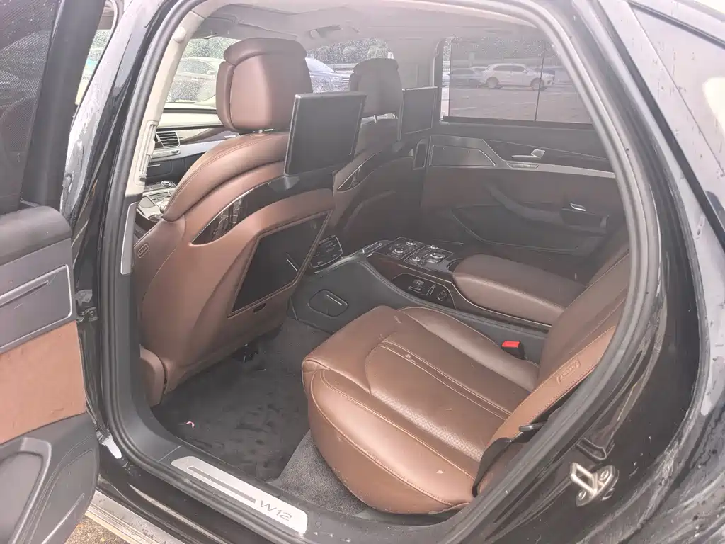Audi A8 2015
