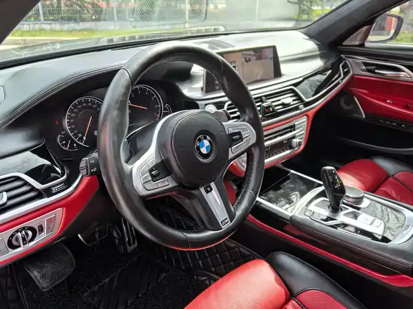 BMW 7 Series 2018