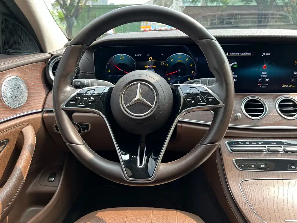 Mercedes-Benz E-Class 2021 — фото 12