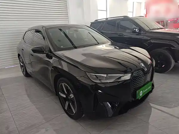 BMW iX 2022