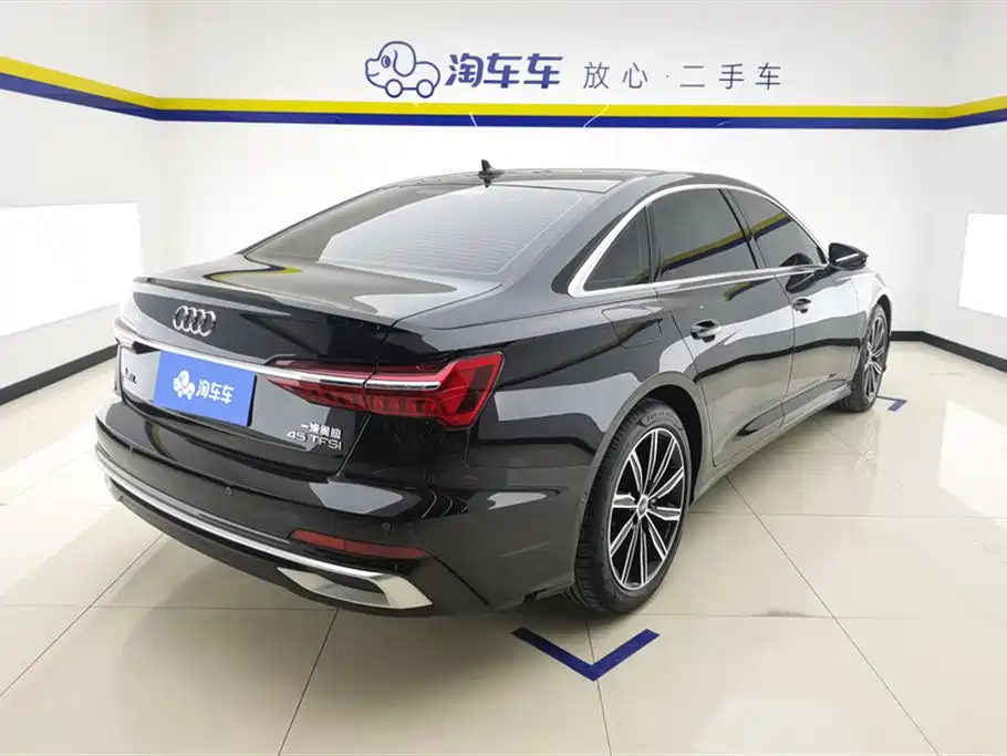 Audi A6L 2025