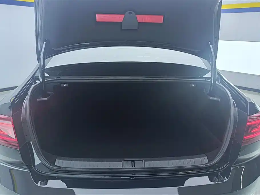 Volkswagen Magotan 2023