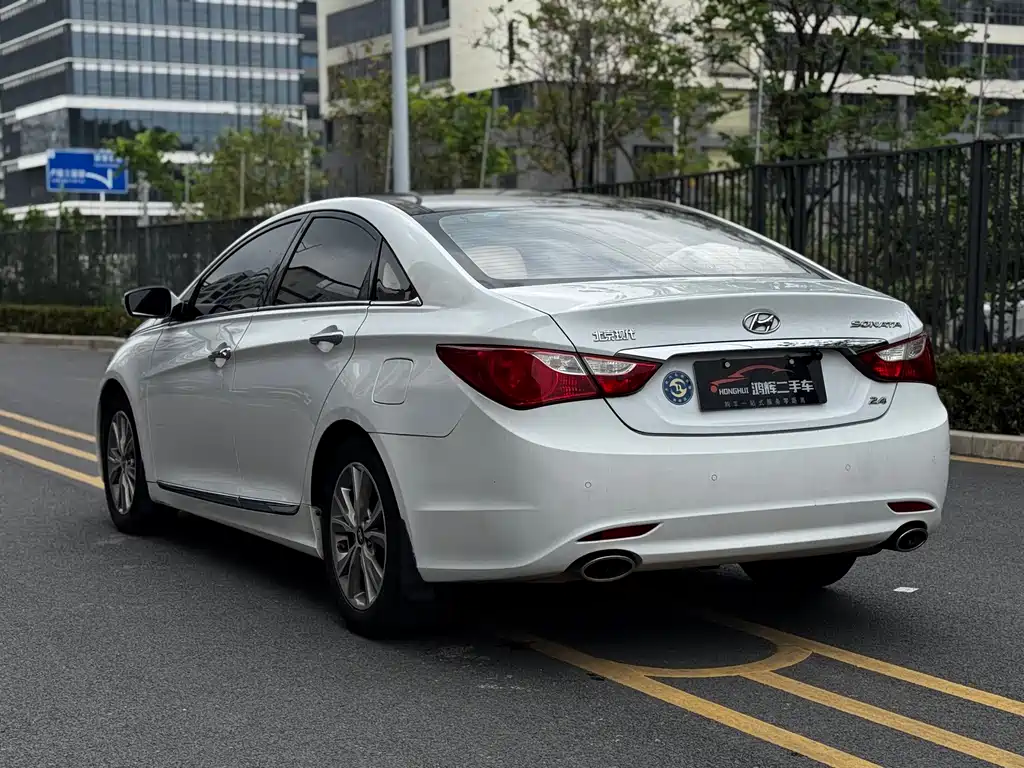 Hyundai Sonata 2014 — фото 7