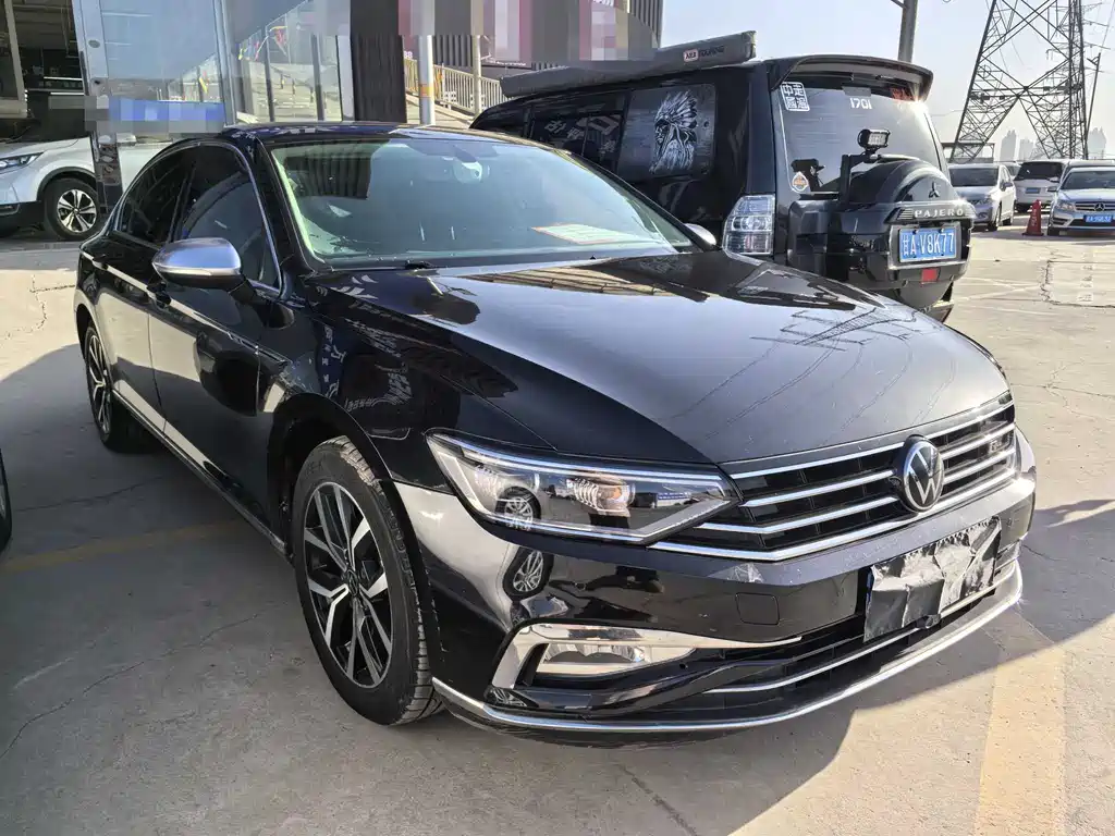 Volkswagen Magotan 2022