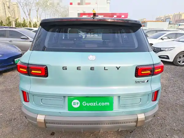 Geely ICON 2023