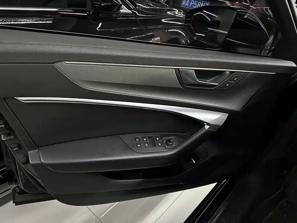 Audi A6L 2019 — фото 6