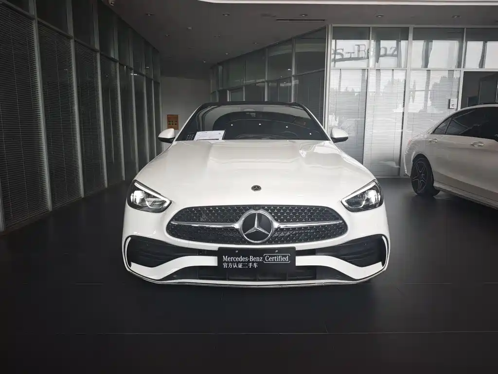 Mercedes-Benz C-Class 2023