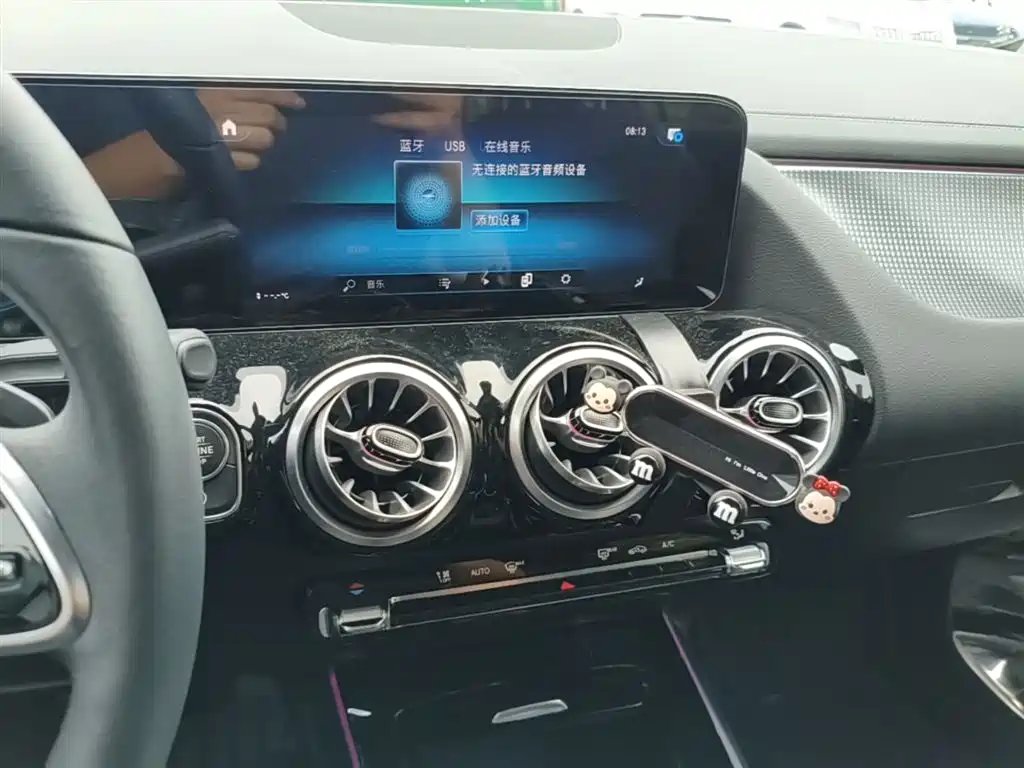 Mercedes-Benz GLA 2022 — фото 13