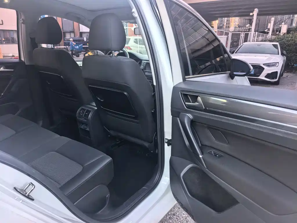 Volkswagen Golf Jialu 2017 — фото 17
