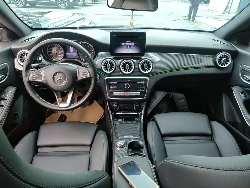 Mercedes-Benz CLA 2018 — фото 10