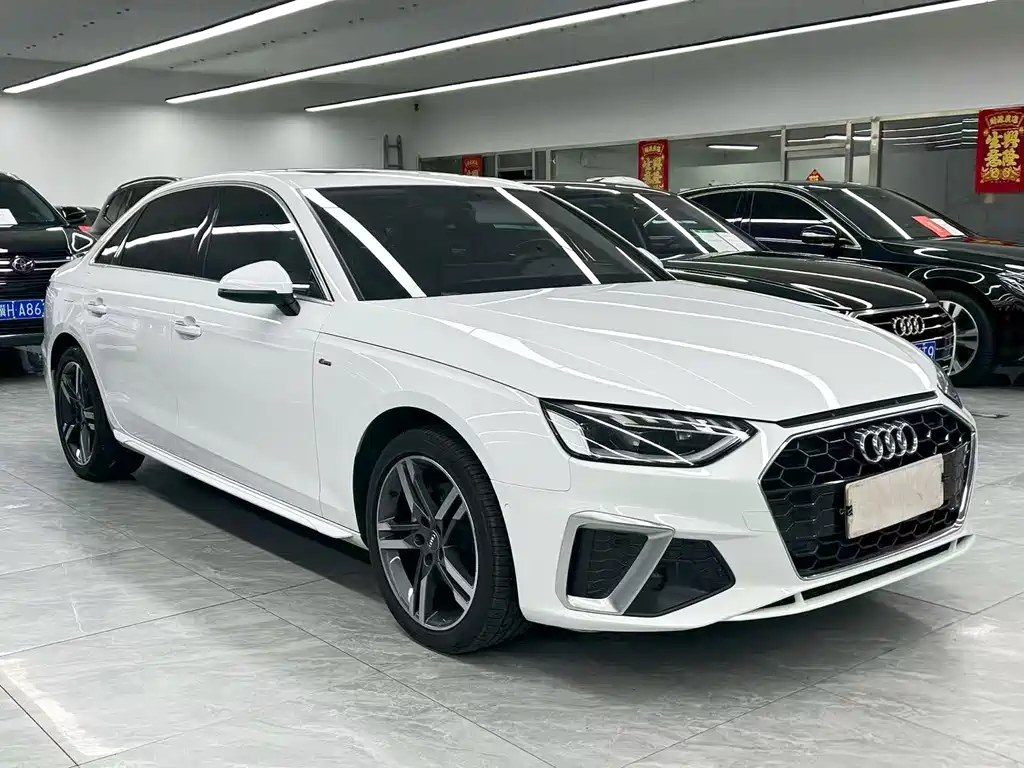 Audi A4L 2020 — фото 3