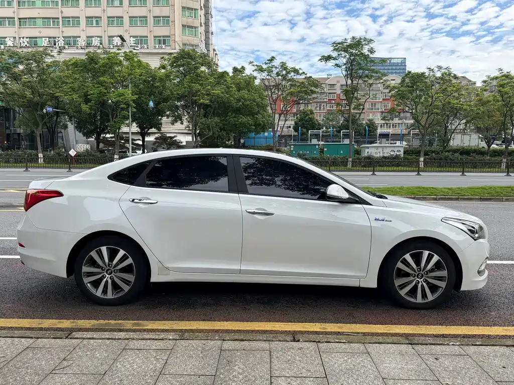 Hyundai Mistra 2016 — фото 7