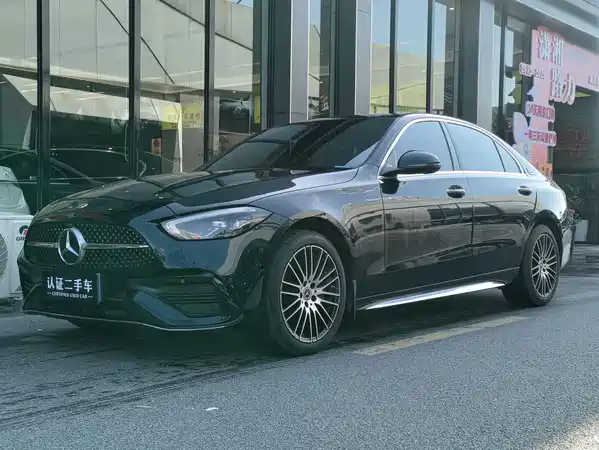 Mercedes-Benz C-Class 2024