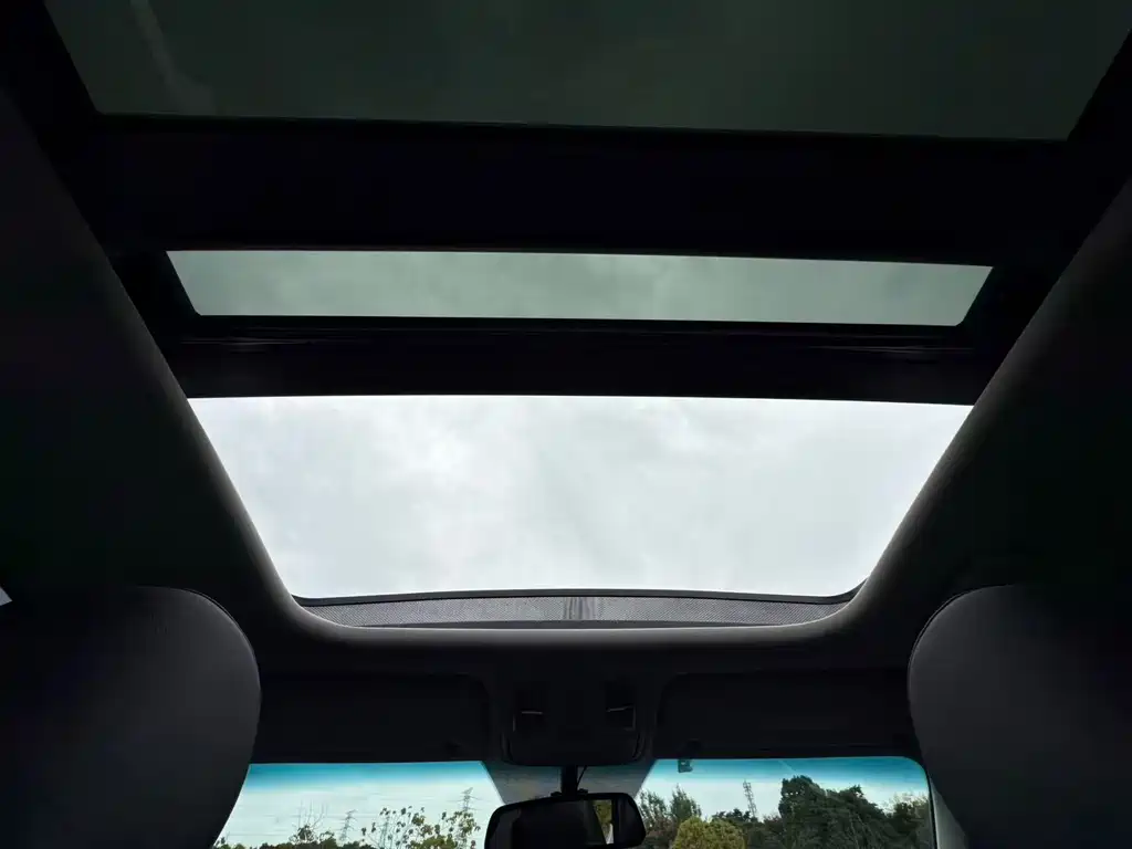 Kia K5 New Energy 2019 — фото 31