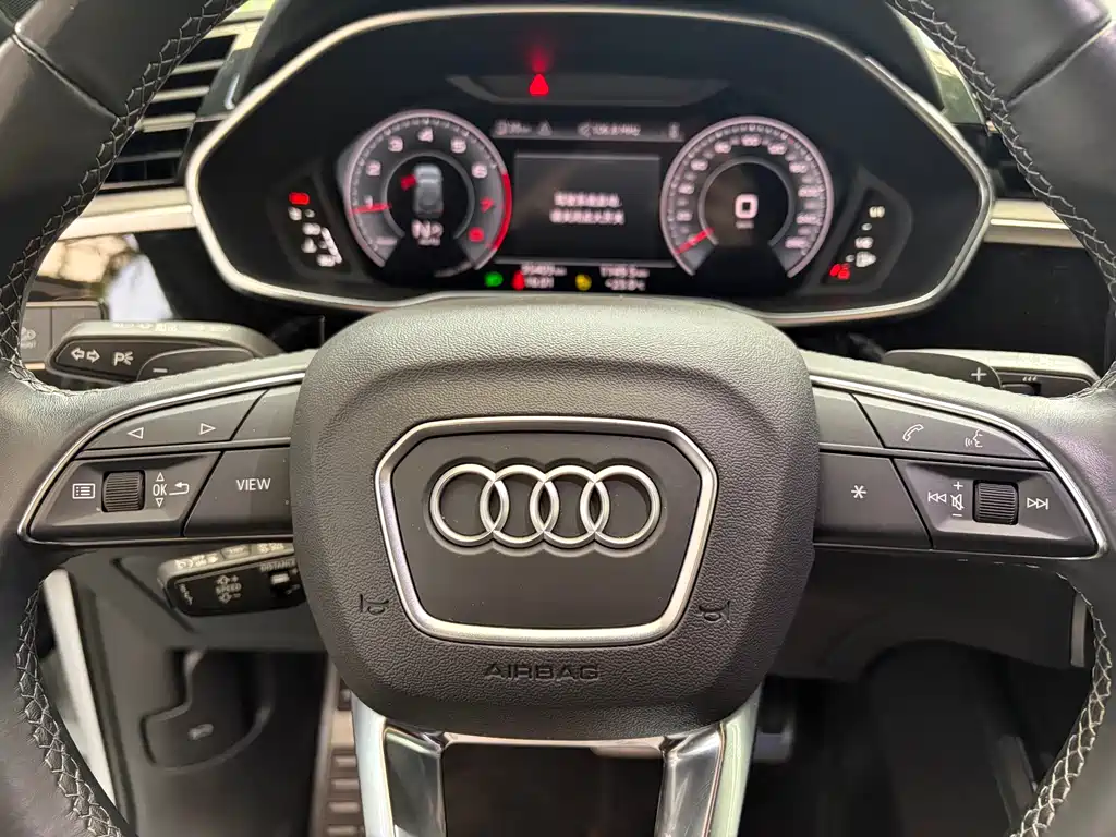 Audi Q3 2024 — фото 14
