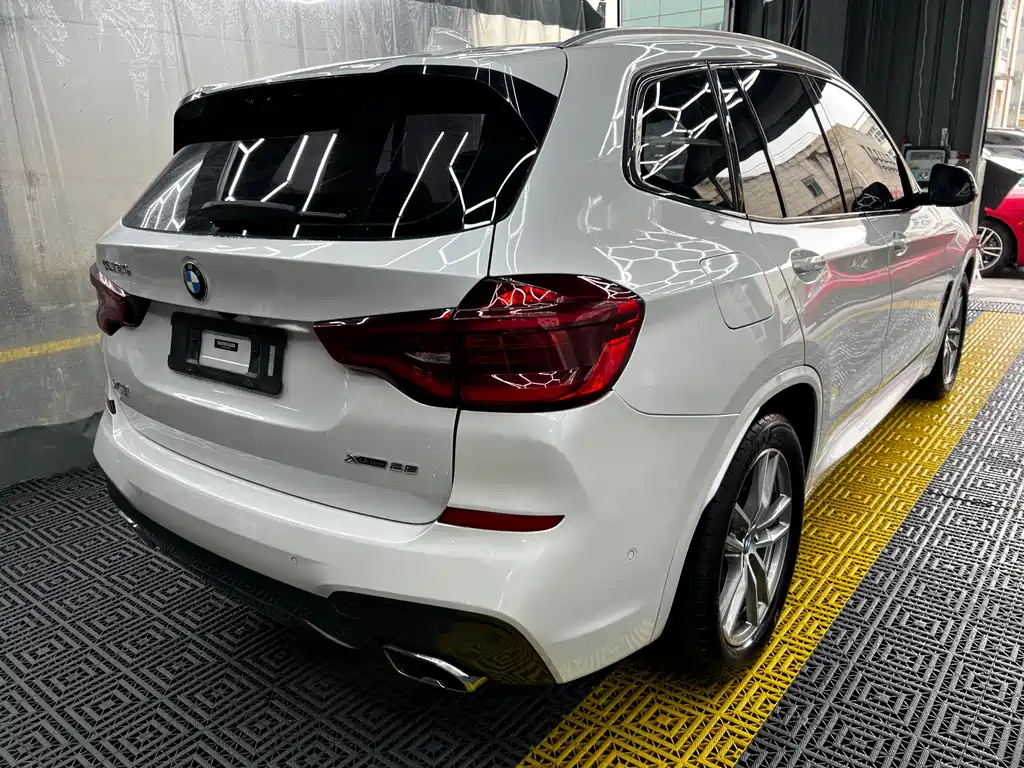 BMW X3 2018 — фото 18