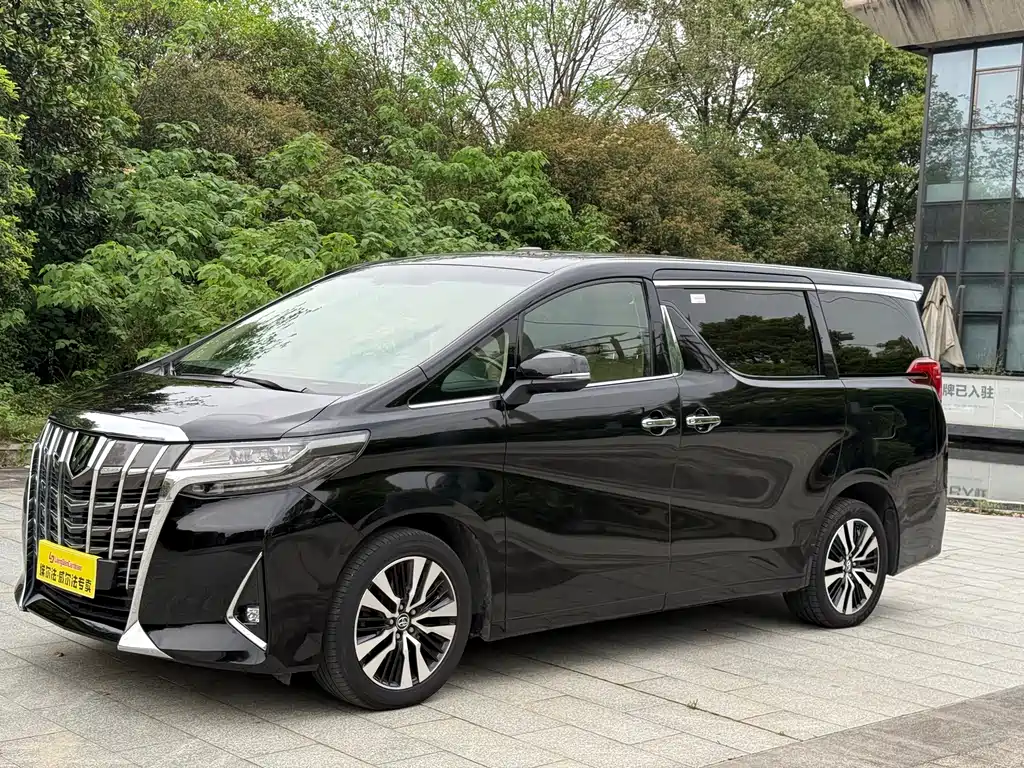 Toyota Alphard 2019 — фото 3