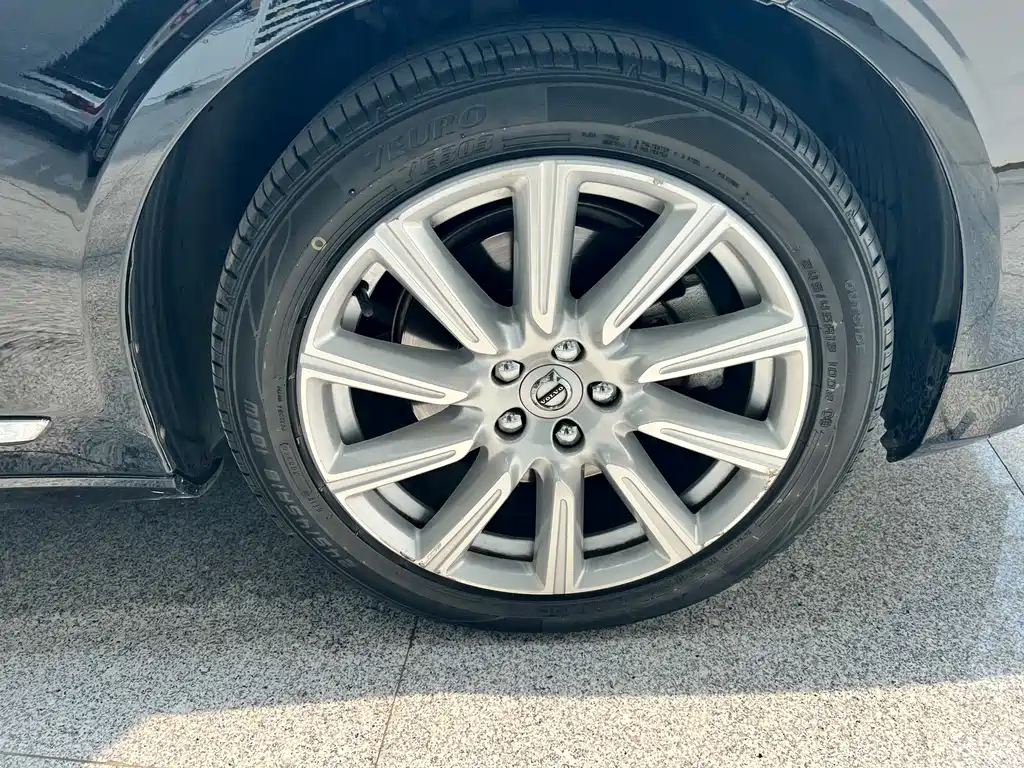 Volvo S90 2019 — фото 14
