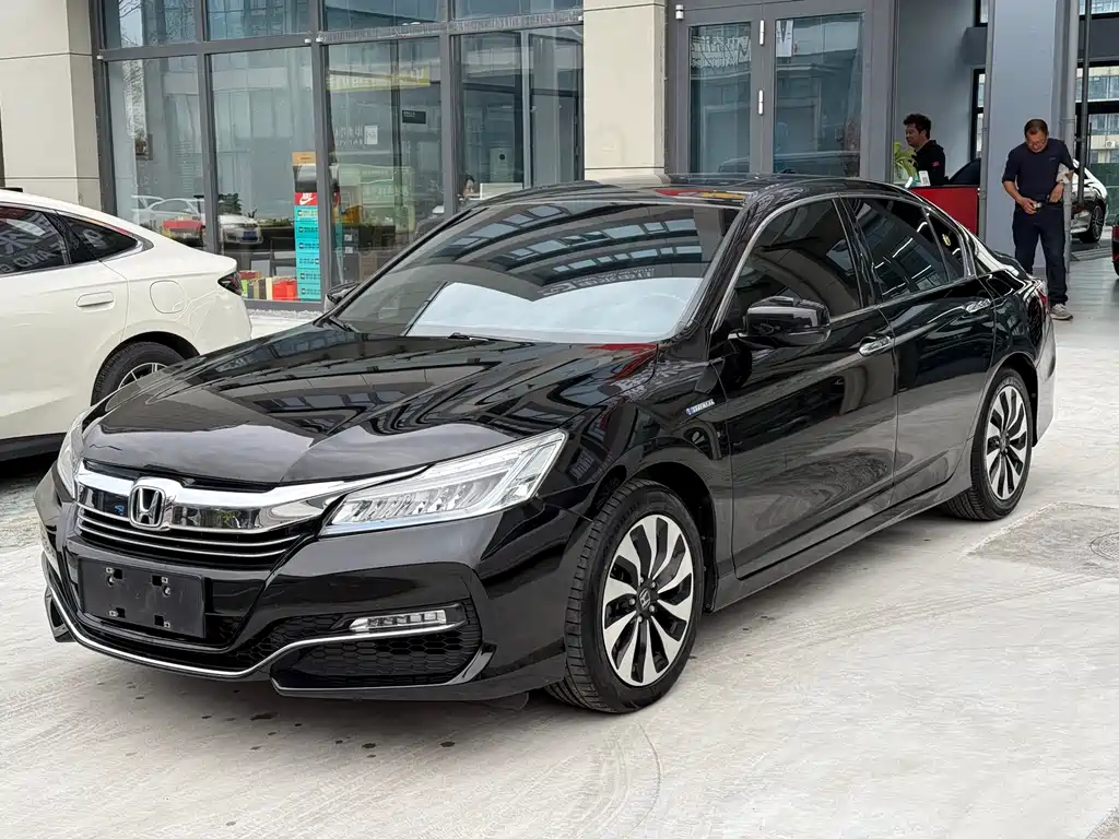 Honda Accord 2018 — фото 2