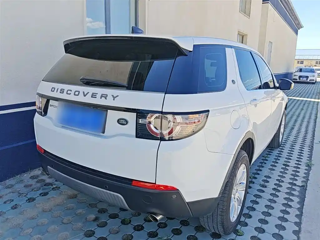 Land Rover Discovery Sport 2019 — фото 7