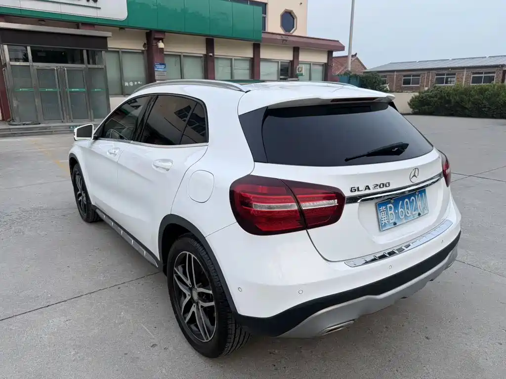 Mercedes-Benz GLA 2017 — фото 3