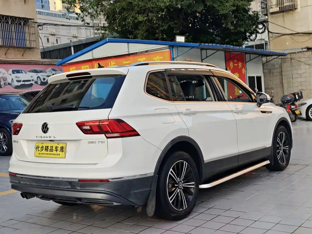 Volkswagen Tiguan L 2021 — фото 25