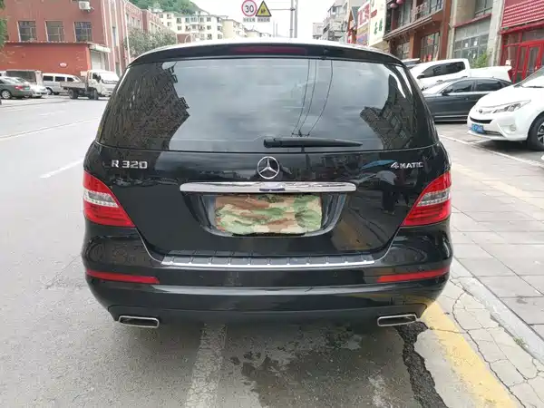 Mercedes-Benz R-Class 2014
