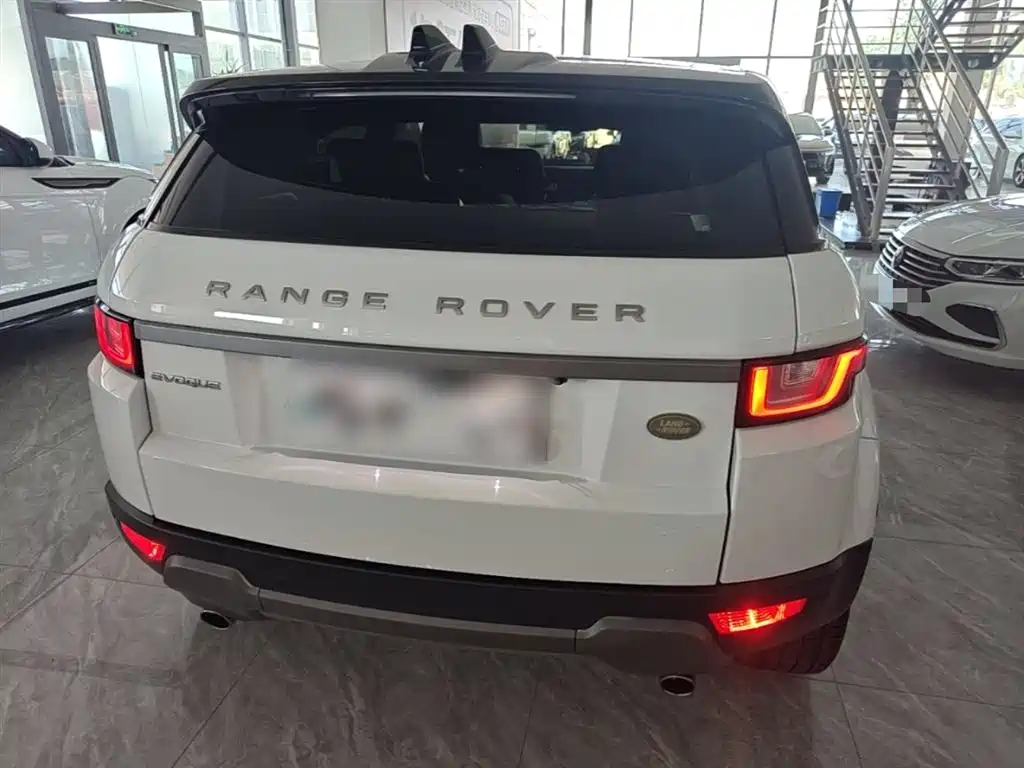 Land Rover Evoque 2017 — фото 6