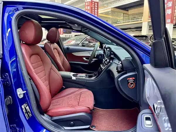 Mercedes-Benz C-Class 2021