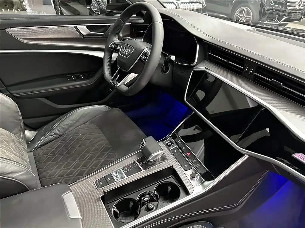Audi A6L 2020 — фото 19